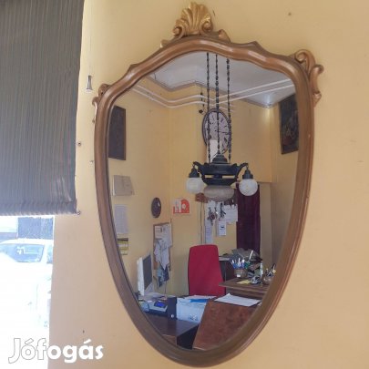 Kis barokk jellegű tükör