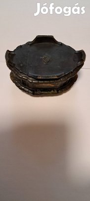 Kis ékszer doboz vörösrézböl