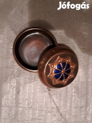 Kis ékszer tartó doboz vörösrézböl