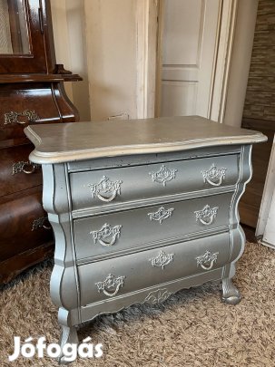 Kis ezüst hasas komód 38000 ft bp.17 ker