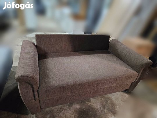 Kis kanapé szép állapotban