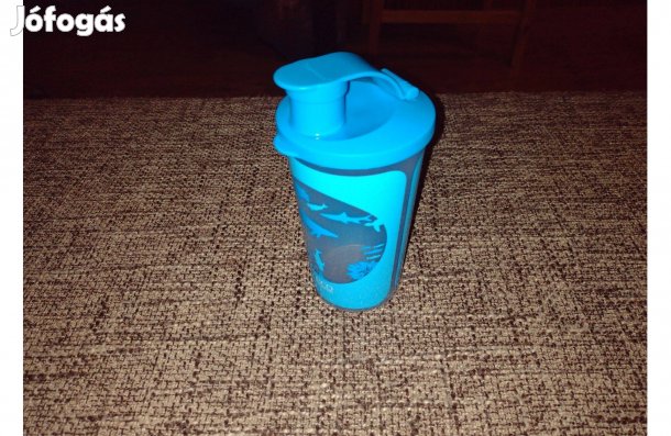 Kis kék delfines cápás teknősös gyerek kulacs új