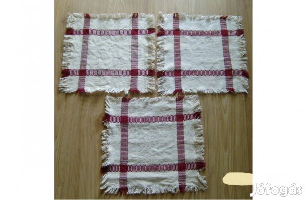 Kis terítő, tányéralátét 31 x 31 cm - 3 db - Új