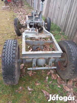 Kis traktor alváz igényesen megépítve , csak motor kell bele 80eFt nul