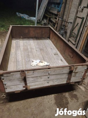 Kis traktor pótkocsi