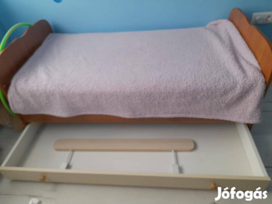 Kiságy. Ifjúsági ágy