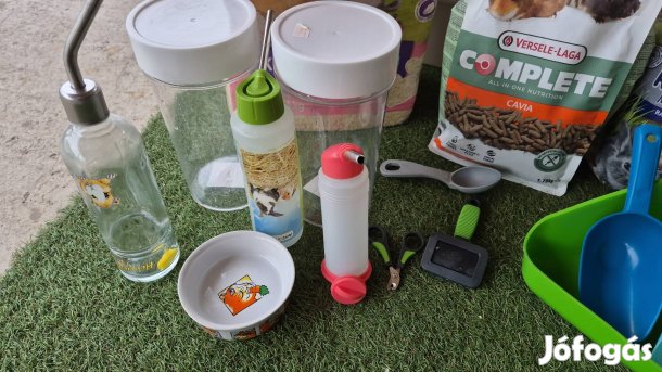 Kisállat ketrec sok tartozékkal