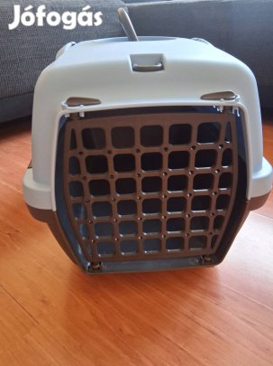 Kisállat szállítóbox 45x30x30