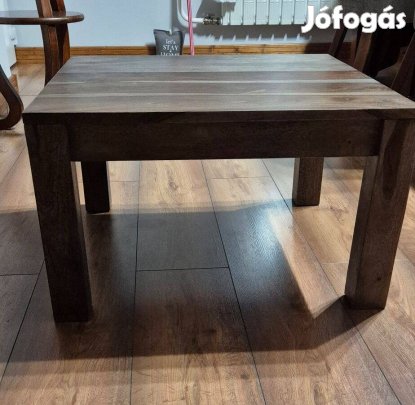 Kisasztal (dohányzó)