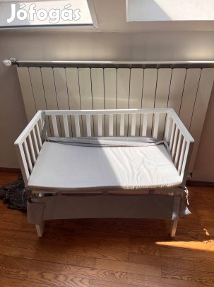 Kisbaba ágy alvóhelyhez