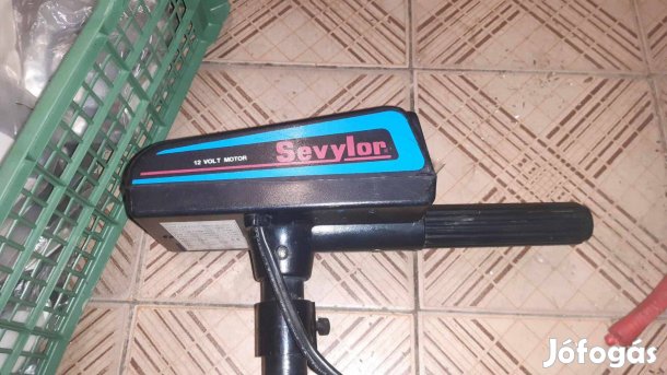 Kisebb csónakmotor 1.9kg 12V