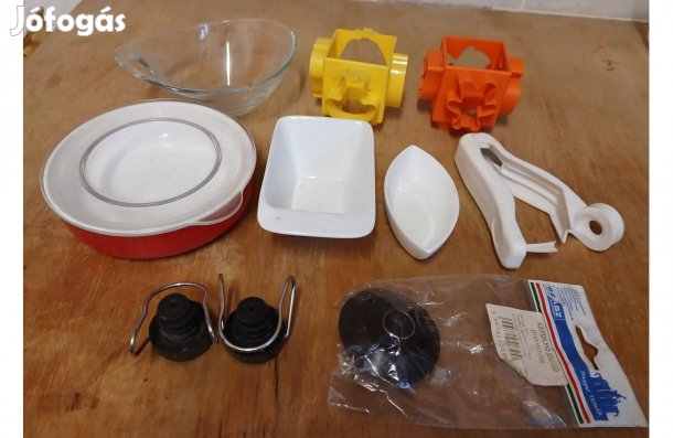 Kisebb konyhai tároló és használati tárgyak