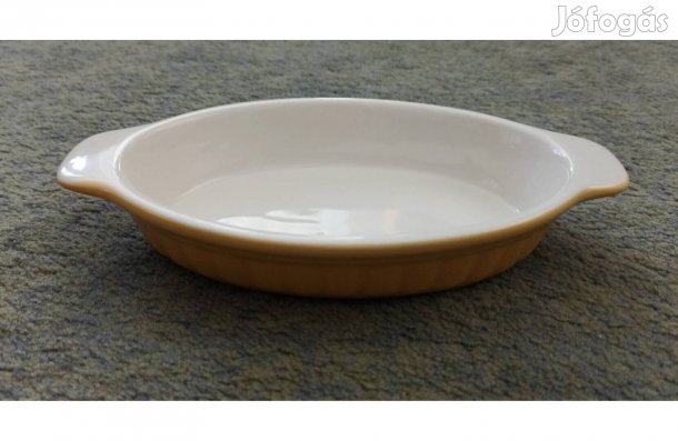 Kisebb méretű kerámia tál