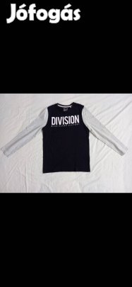 Kisfiú hosszú ujjú póló (146-152-es, Division, C&A)