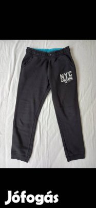 Kisfiú melegítő alsó (146-os, C&A, sötét, újszerű)