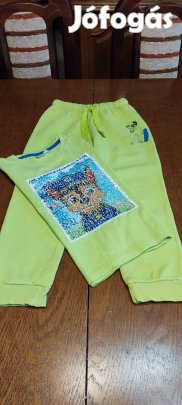 Kisfiú nadrág pólóval 116- os.
