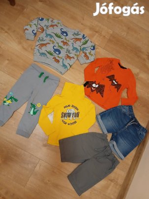 Kisfiú ruhacsomag 98/104-es