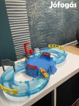 Kishajó pálya/micro boat track