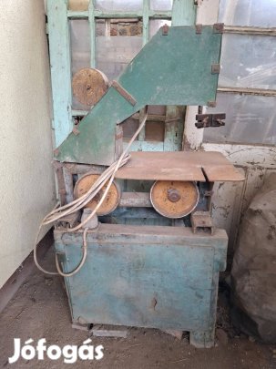 Kisipari használt szalagfűrészgép fához