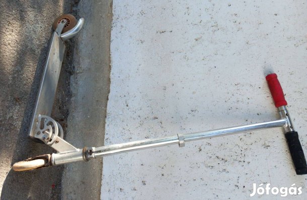 Kiskerekű alumínium összecsukható oller