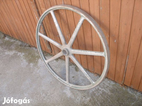 Kiskőrösi szalagfűrész 800-as alsó alumínium kerék