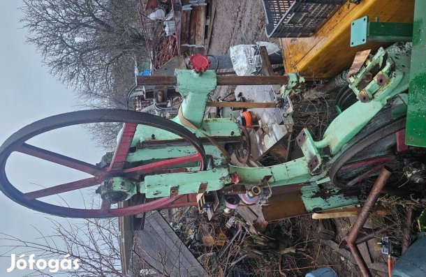 Kiskörösi szalagfürész 800 as hiányos fa vágó daraboló