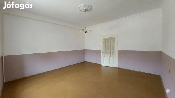 Kiskunfélegyháza központjához közel 65 nm-es házrész eladó