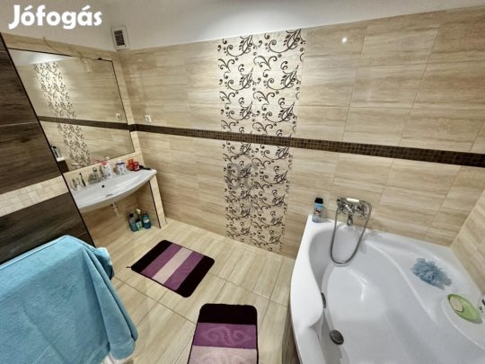 Kiskutasi eladó 140 nm-es ház