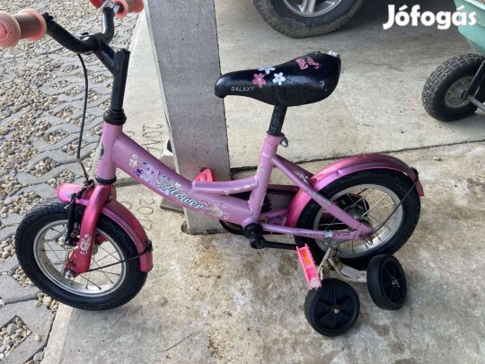Kislány bicikli