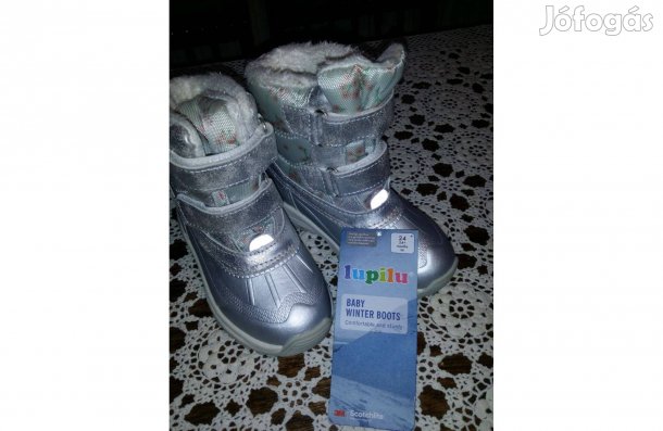 Kislány bundás csizma