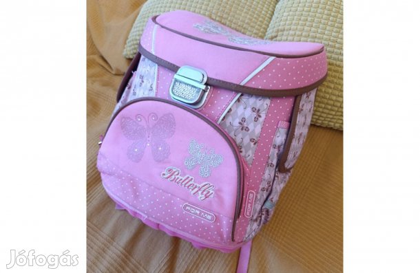 Kislány iskolatáska ergonomikus kialakítással