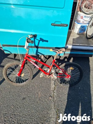 Kislány kerekpár 20as