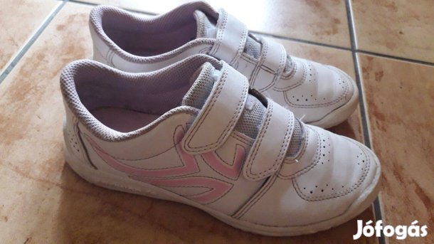 Kislány könnyű, kényelmes sportcipő 35 méret keveset használt