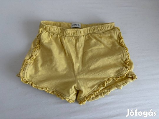 Kislány rövidnadrág