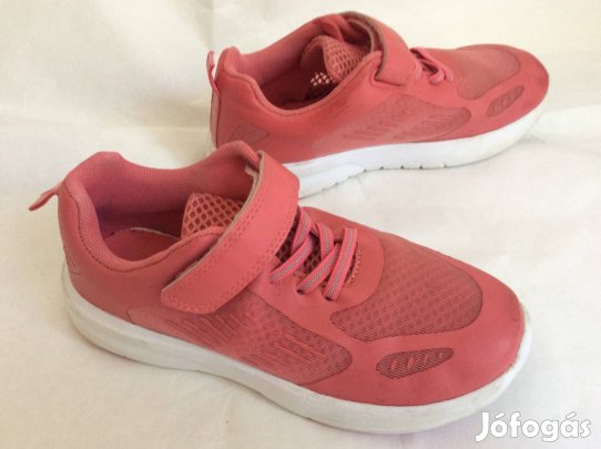 Kislány sportcipő 33-as