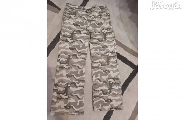 Kislány terep nadrág bélelt hímzett, vastag 8-9 év szép állapot 150