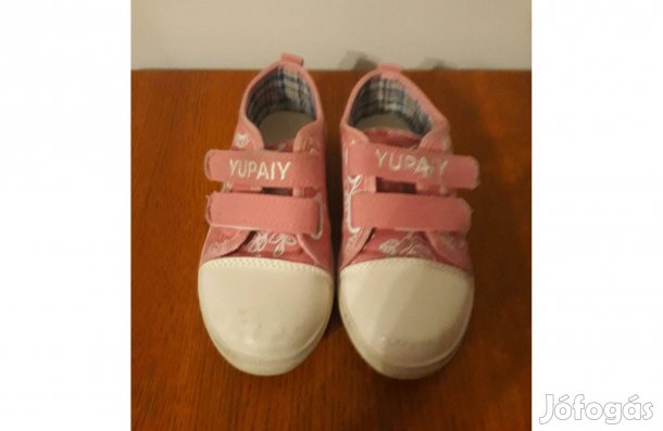 Kislány tornacipő, EU 31