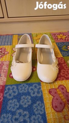 Kislány ünneplő cipők 32,34-s méret