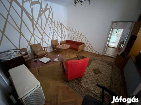 Kisléta csendes utcájában családi ház eladó!