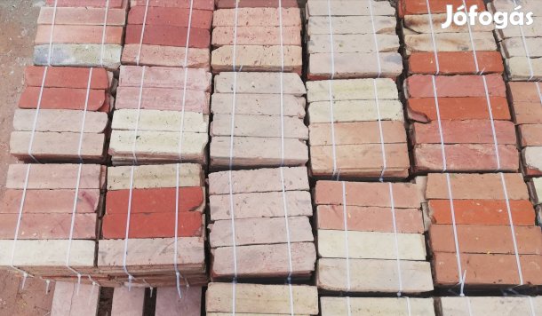 Kisméretű belső szeletelt tégla 