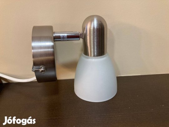 Kisméretű éjjeli lámpa