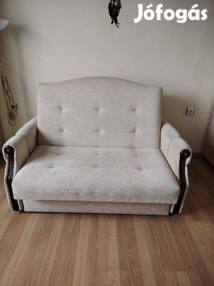Kisméretű kanapé