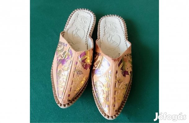 Kisméretű papucs Egyiptomból