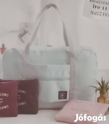 Kisméretűre összehajtható táska