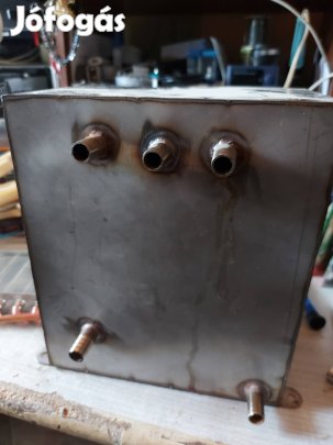 Kisnyomású hűtő tartály 5 literes