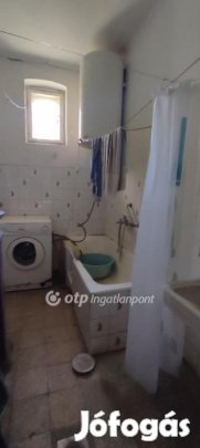 Kispiriti 111 nm-es ház eladó