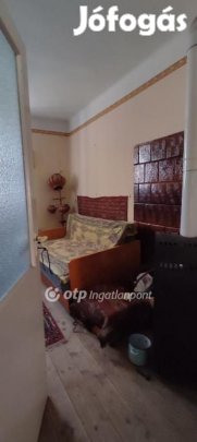 Kispiriti eladó 111 nm-es ház