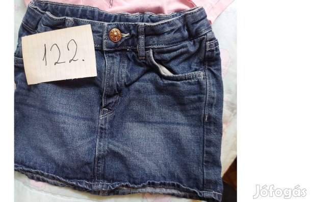 Kissé koptatott farmerszoknya 122-es méretű (H&M-es)