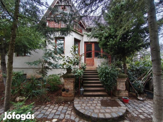 Kistarcsai családi ház eladó