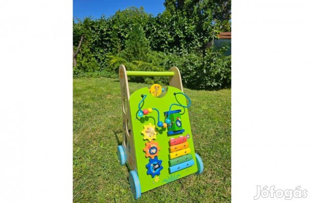 Kisvakond - fa járássegítő